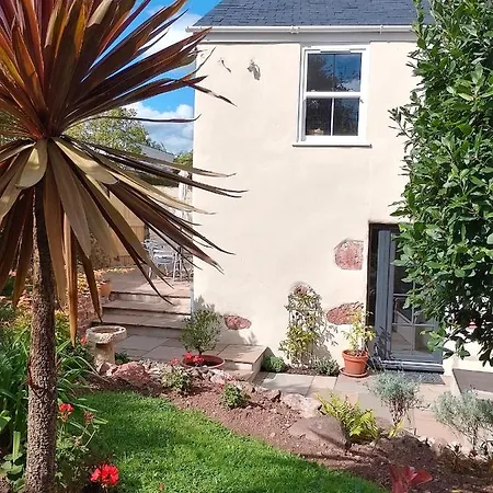 The Secret Well Villa Shaldon Exterior photo